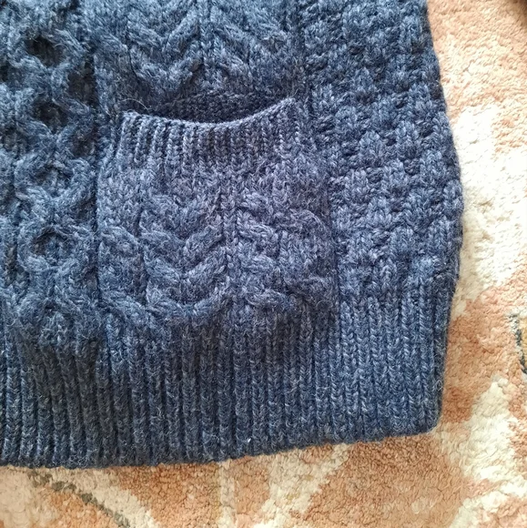 Shannon dark blue wool cardigan. - Picture 5 of 9